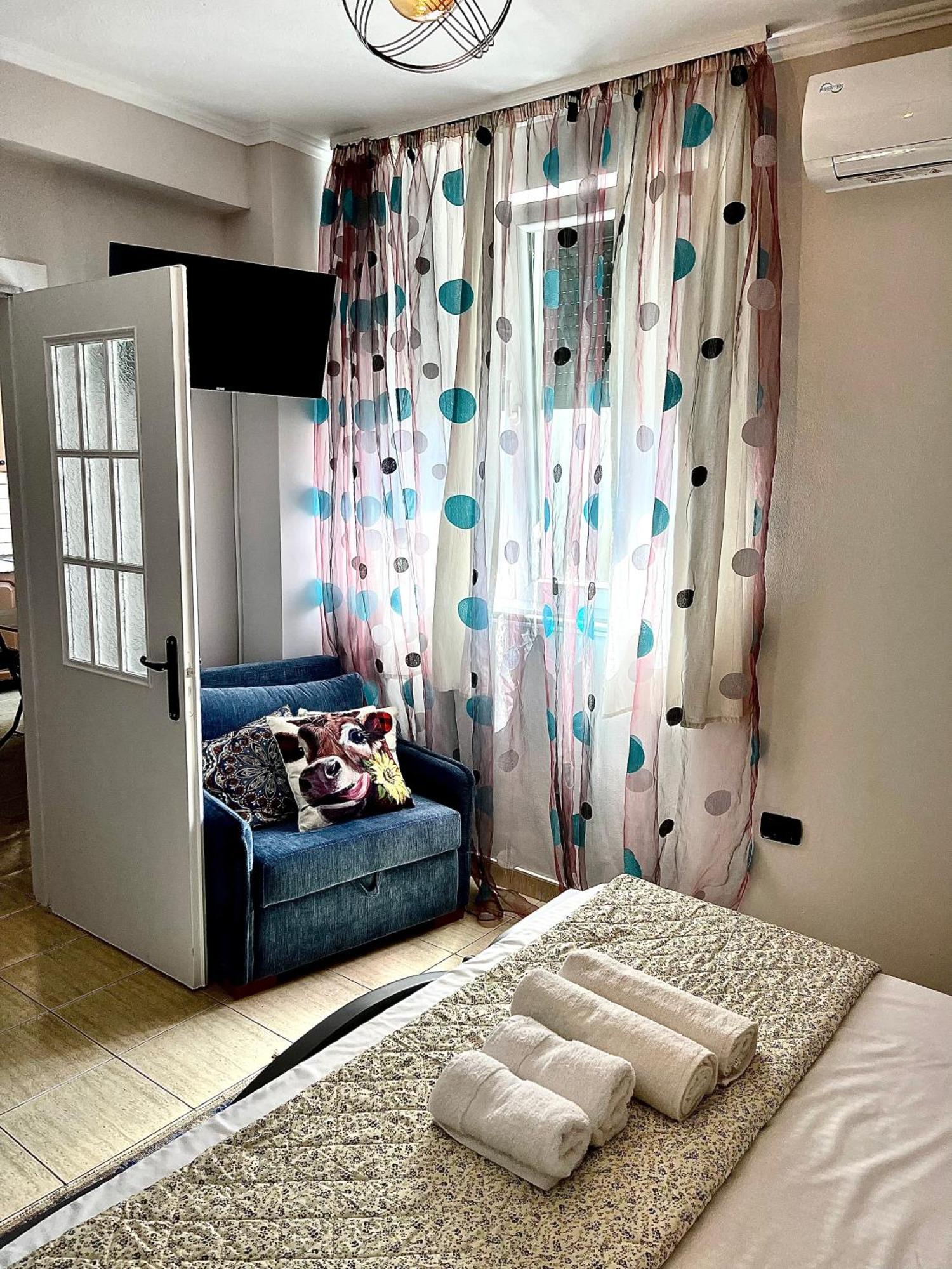 Flex Apartment Tiranë Ngoại thất bức ảnh